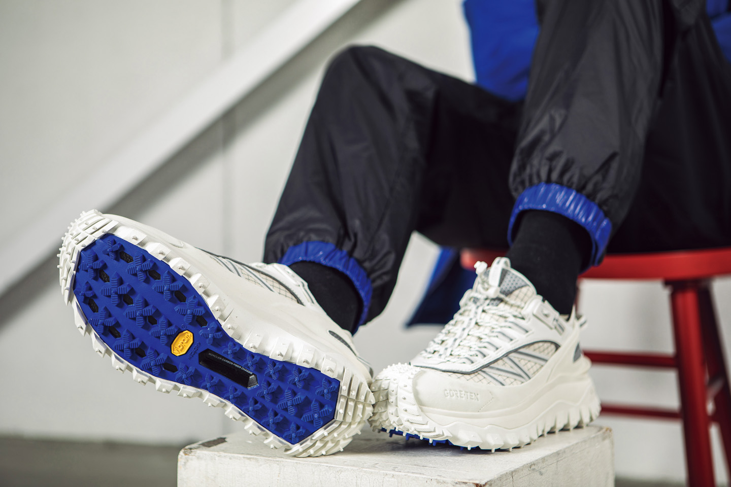 MONCLER」と「Vibram」がコラボした最強シューズ！ - HEROES ONLINE