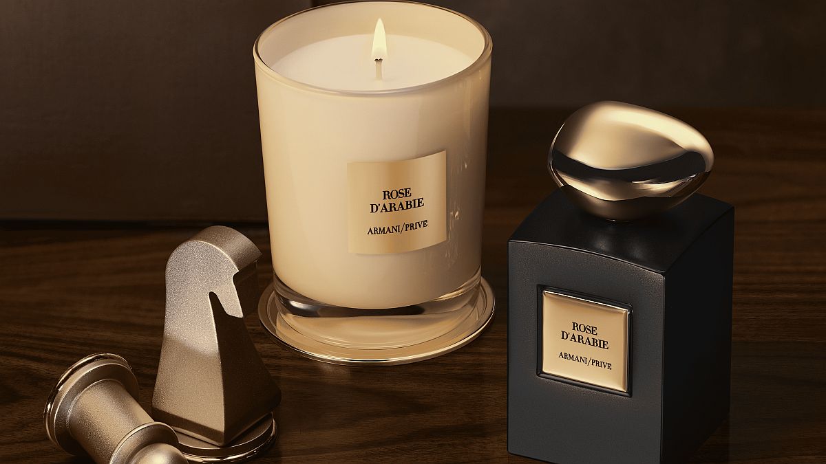 ホリデーシーズンのギフトにも最適な「アルマーニプリヴェ」の