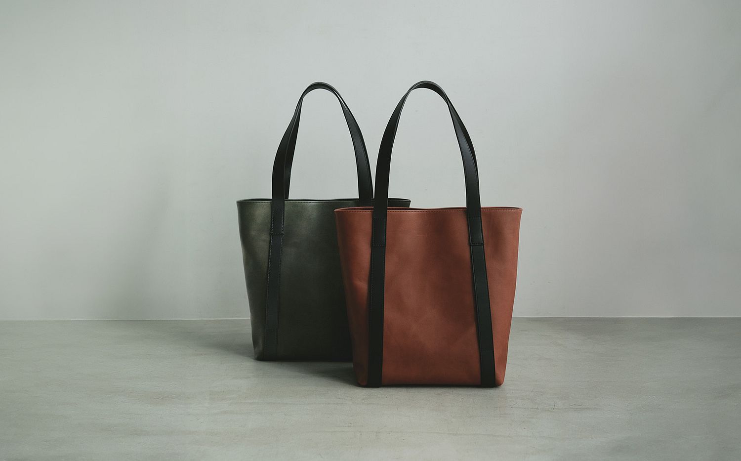 鉄染や弁柄染を採用した「土屋鞄 ジャパンモチーフ」の新作バッグと