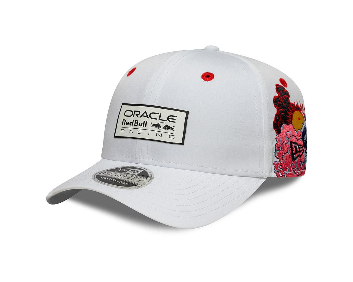 ニューエラ」がモータースポーツチームをフィーチャーした新商品を期間