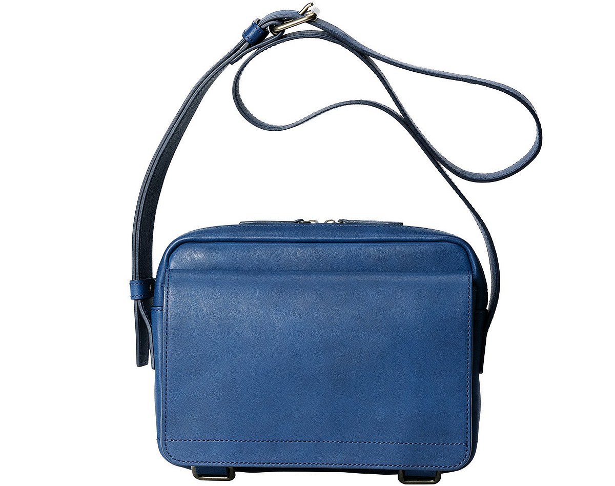 ヴィンテージワックスレザーを採用した「TSUCHIYA KABAN」の新作バッグ