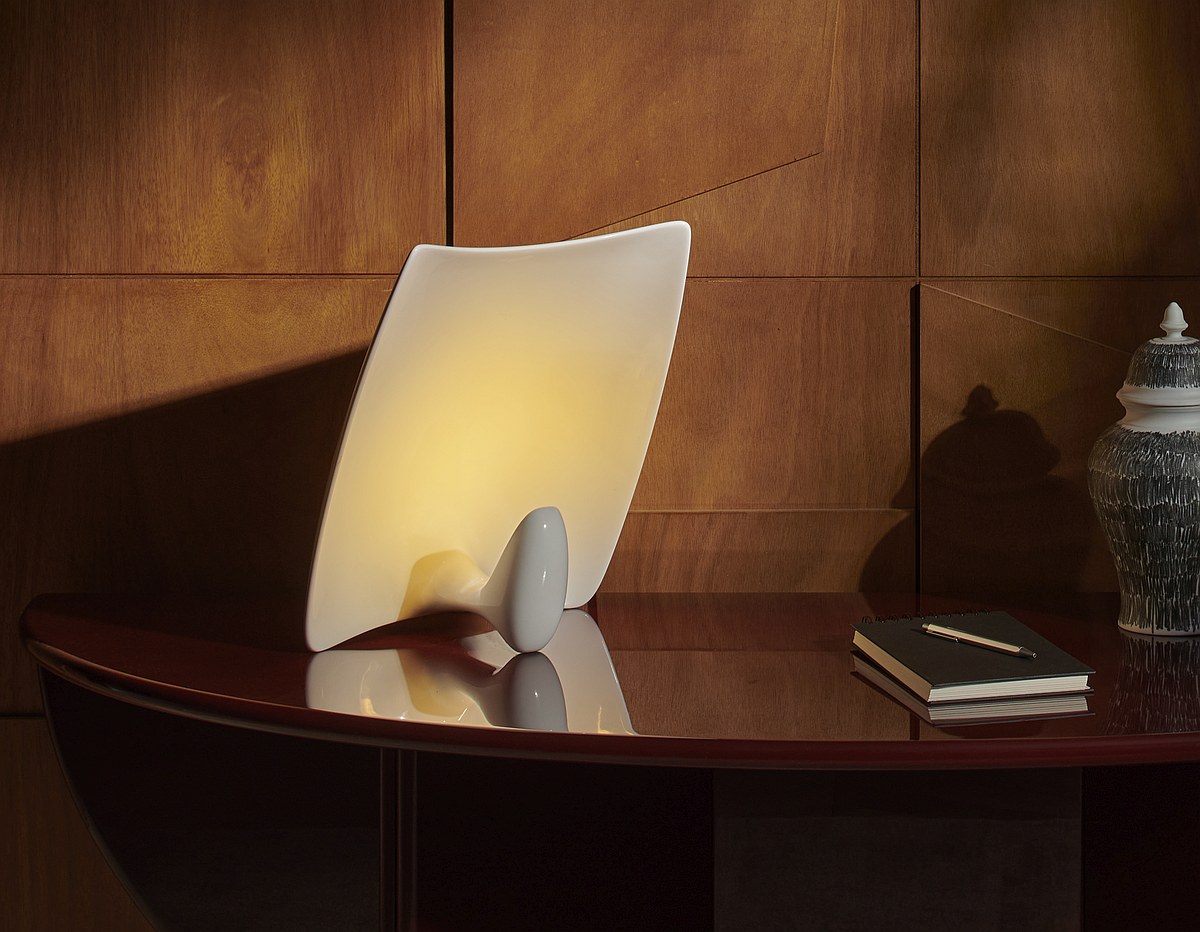 Cassina」の2025年5月の新作ファニチャー - HEROES ONLINE