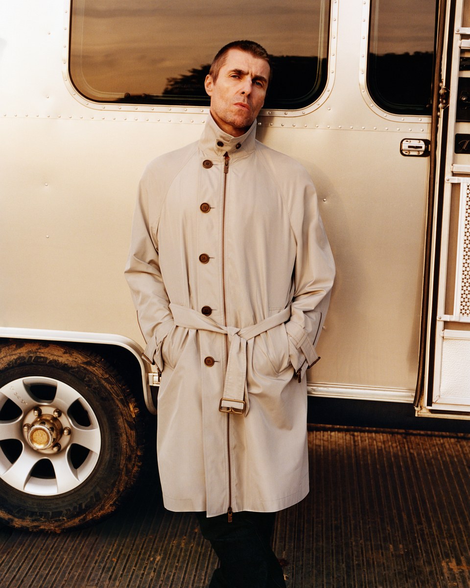 BURBERRY」がリアム・ギャラガー、ゴールディ、チー・カルティエ