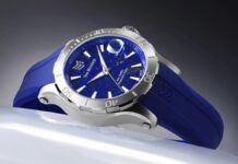 パワーストーンをダイヤルに移植した唯一無二の腕時計