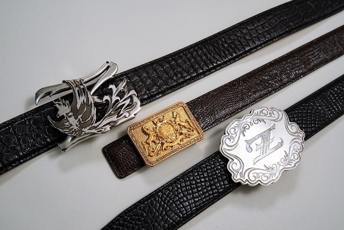 腰でアピれる「ZELE-PARIS」の目立ち系バックルベルト - HEROES ONLINE
