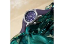 ネガティブ思考から解放されるパワーストーンを携えた腕時計