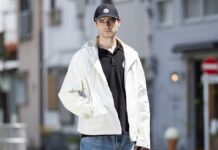 品は残して、老け感を抜く。ワイドが効かす「更新力」。
