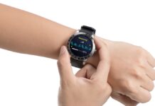 リアルタイムで健康状態、睡眠の質、運動データをモニターしてくれるウェアラブルヘルストラッカー「ASUS VivoWatch 5」