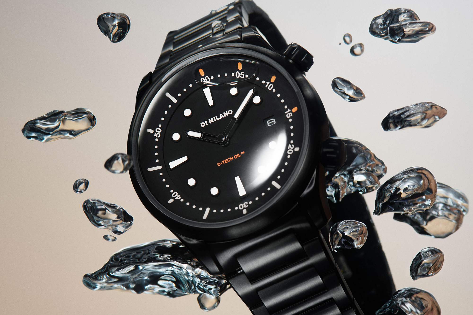ダイヤル内をオイルで満たした革新的な「ディーワンミラノ」の新作腕時計 - HEROES ONLINE