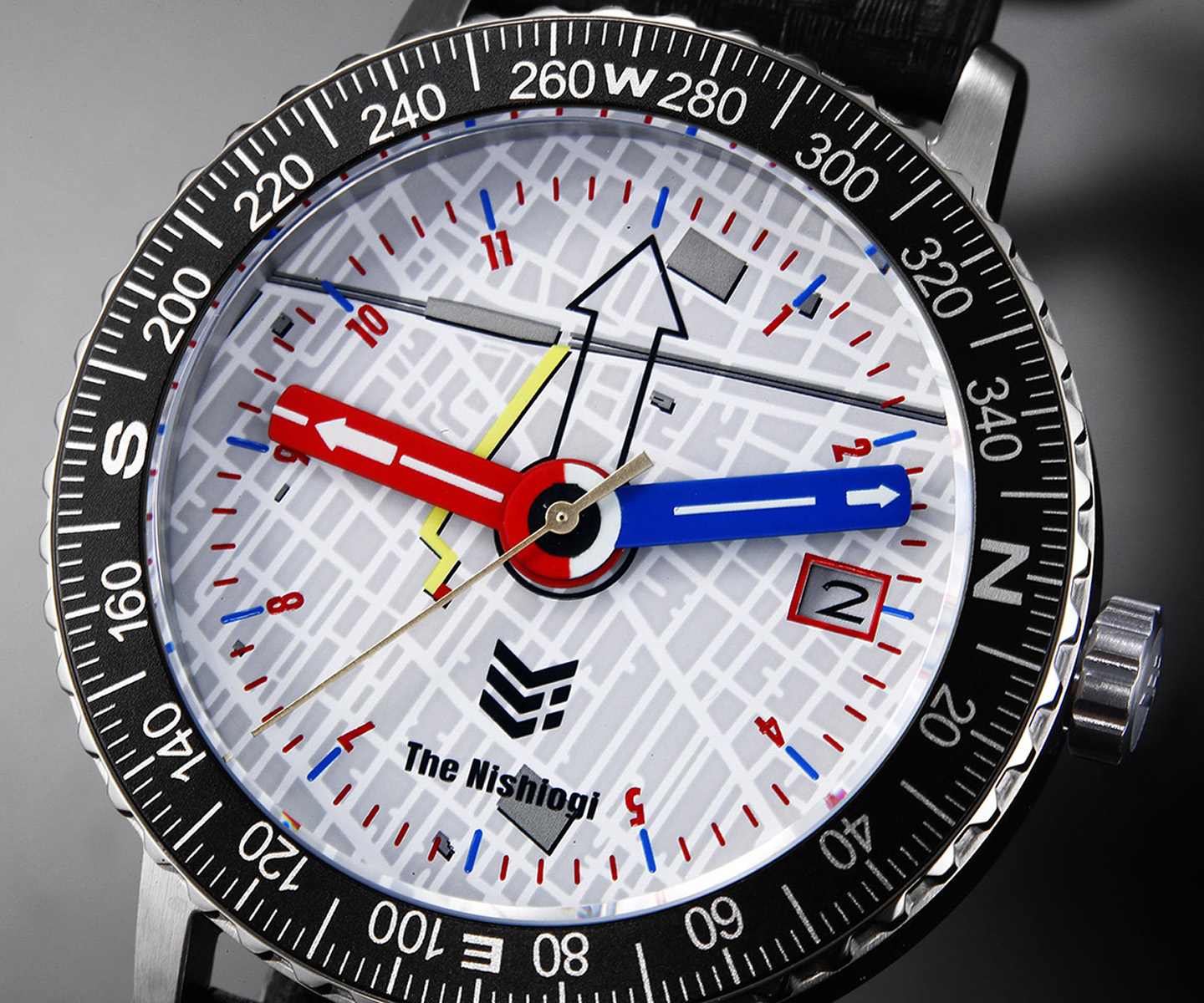 高品質でオシャレな都会派コンパスウォッチ - HEROES ONLINE