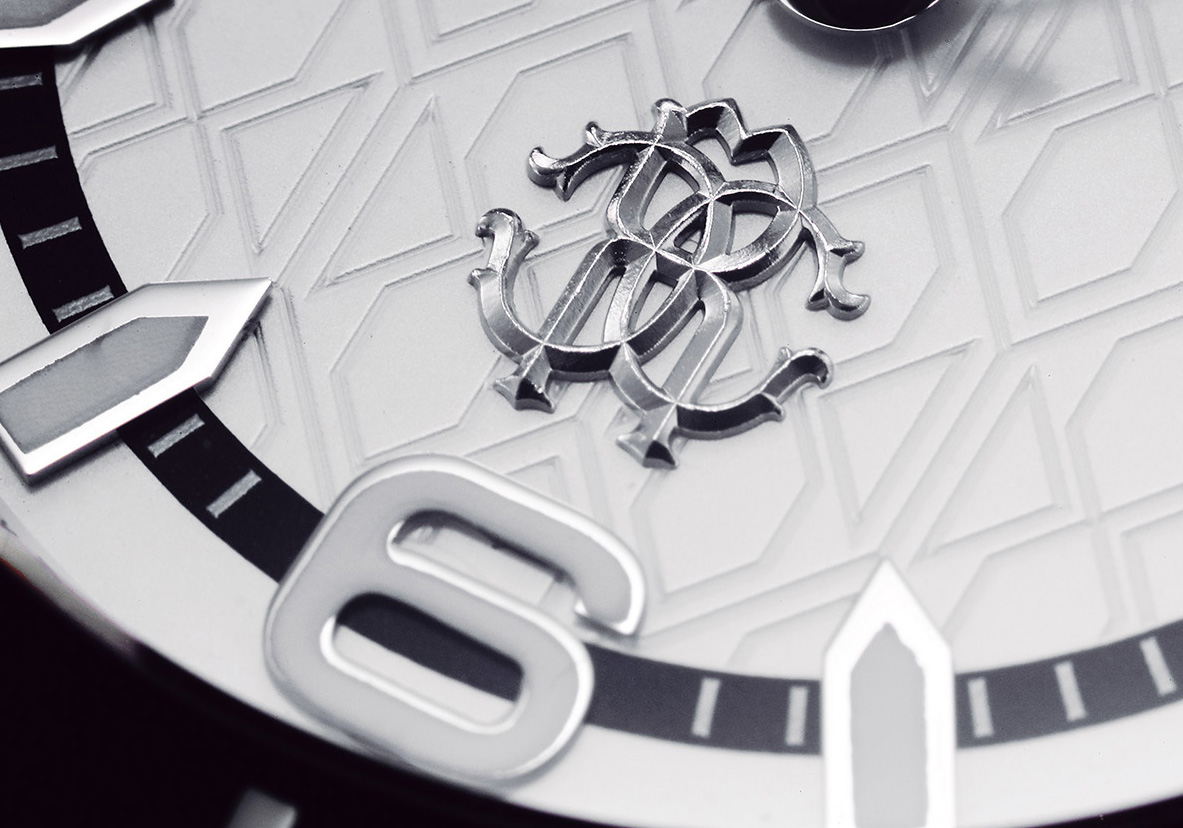 この夏に楽しむべきふたつの腕時計 - HEROES ONLINE