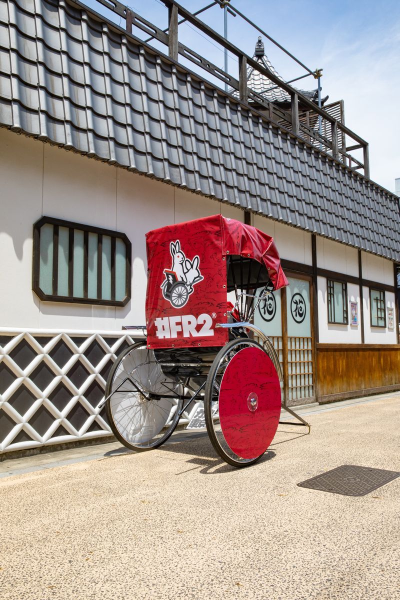 FR2」が浅草の人力車「東京力車」とコラボレーション - HEROES ONLINE
