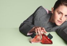 <プラダ ビューティ>新作「プラダ パラドックス ラディカル エッセンス パルファム」 多面的な自分らしさを探求し、表現するパラドックスより新たに登場。