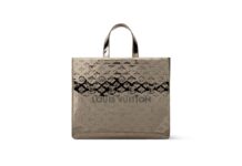 【ルイ・ヴィトン】メンズ「LV SKI」コレクションより新作バッグとカードケースを発売