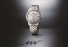 毎時36,000振動・ハイビート ドレスウォッチの傑作が復刻ーロンジン「ウルトラ-クロン クラシック」登場