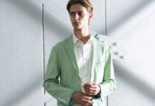 柔らかな色気を纏うグリーンの美麗レザージャケット