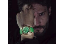 腕元にパワーを呼び込む天然石ダイヤルの輝き