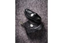 ドクターマーチン 1461シューズの65周年に賛美を贈るBLACK CLASSIC CALF MONO 日本限定モデルが発売。