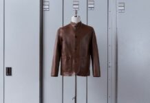 「ヘリテージ・イン・モーション」キャンペーンの第4章 – 「ドライビング ジャケット」を発表。
